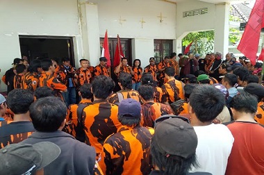 Batal Demo, Pendukung La Nyalla Gelar Doa Bersama