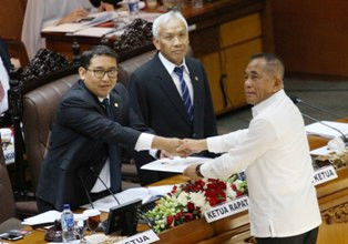 Fadli Zon Dukung Simposiun yang Digelar Purnawirawan TNI