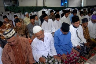 Hari Ini Jemaah Tarekat Naqsabandiyah Mulai Berpuasa Ramadan