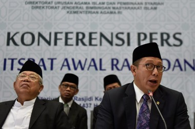Sidang Isbat Tertutup Hasil Rembuk Peserta