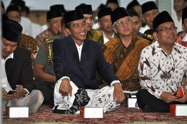 Jokowi: Semoga Puasa Pertebal Keimanan dan Kesalehan Sosial