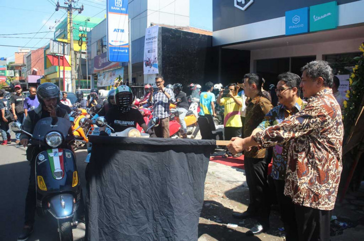 Piaggio Incar Pasar Matik Premium di Daerah