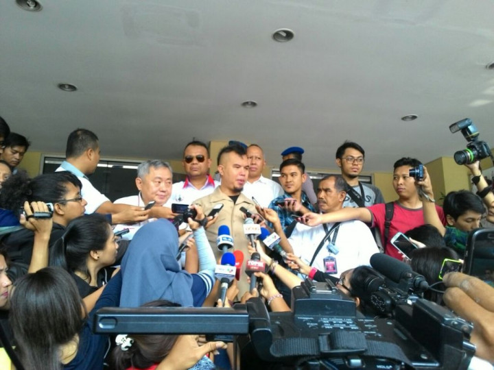 Ahmad Dhani: Siapa yang Larang Aktivitis Demo di Depan KPK?