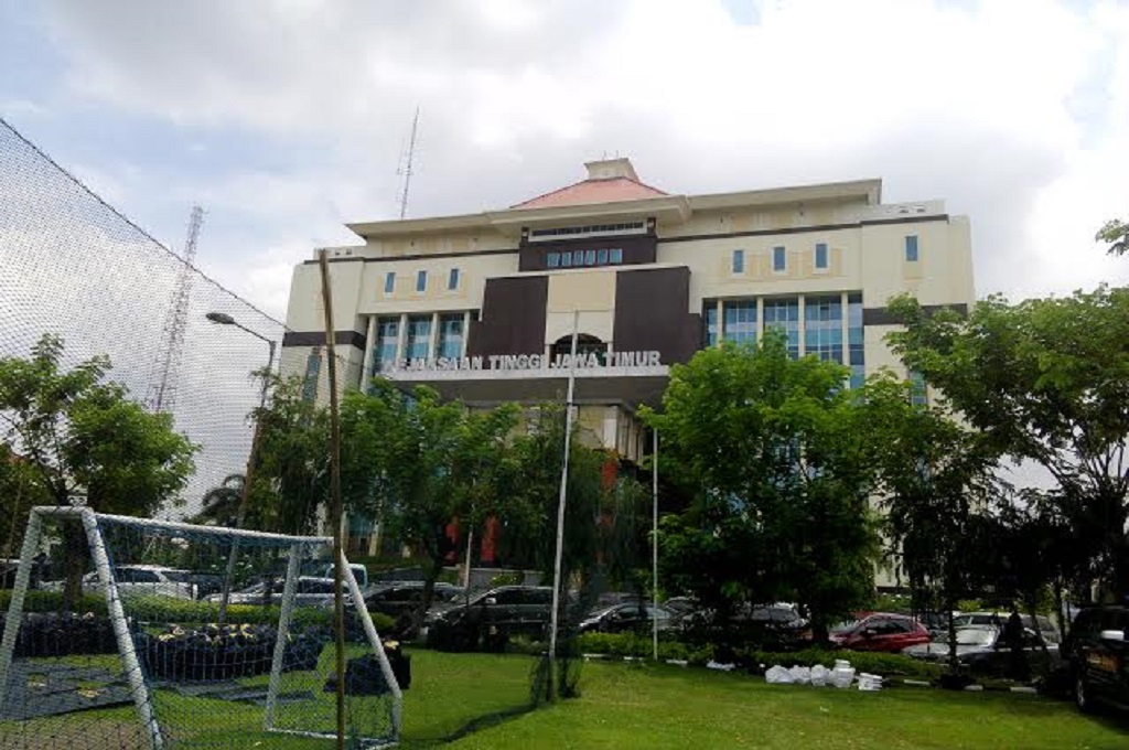Kantor Kejati Jatim, MTVN - MK Rosyid