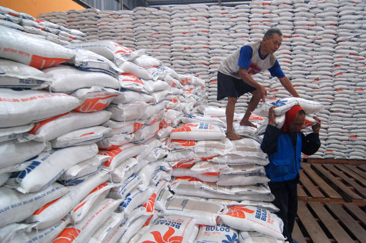 Penyaluran Raskin di Jateng Saat Ramadan Dilakukan Dua Kali