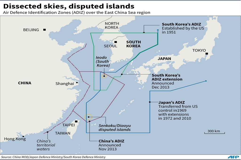 Sebuah peta memperlihatkan deretan pulau di perairan sengketa yang sama-sama diklaim Jepang dan Tiongkok. (Foto: AFP/ADRIAN LEUNG)