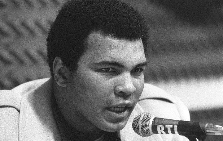 Belasan Ribu Orang Hadiri Upacara Pemakaman Muhammad Ali