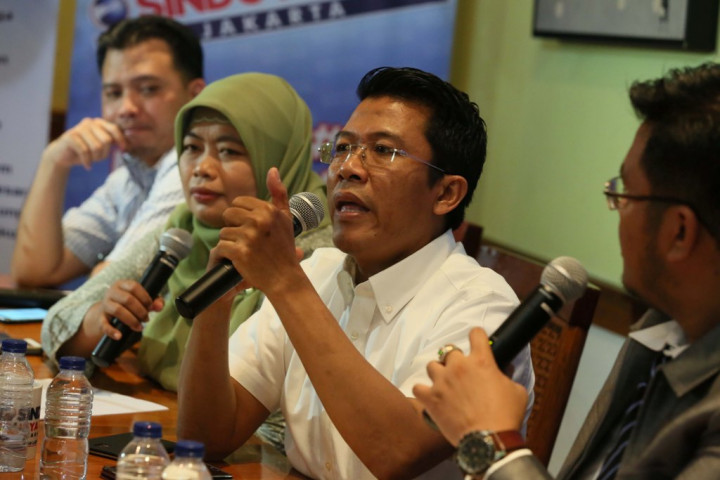 Cermat dalam Merevisi APBN