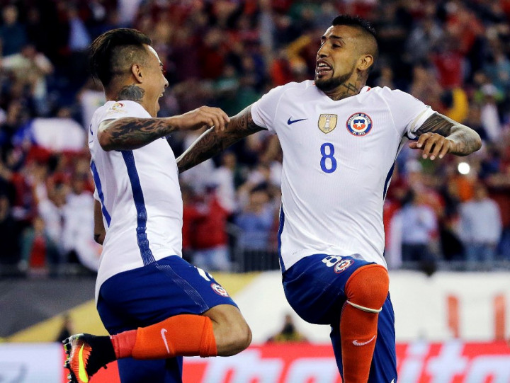 Sepasang Gol Vidal Antar Cile Raih Kemenangan