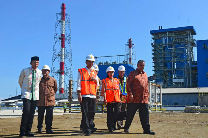 Jokowi: Bangun Pembangkit untuk Cegah Kemerosotan Pertumbuhan