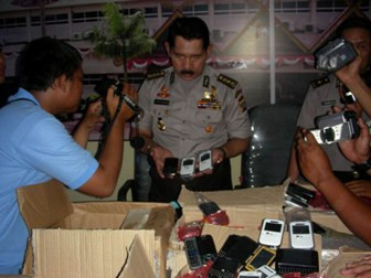 YLKI Minta Polisi Tetap Awasi Bea Cukai Dalam Kasus Temuan 10 Ribu Handphone