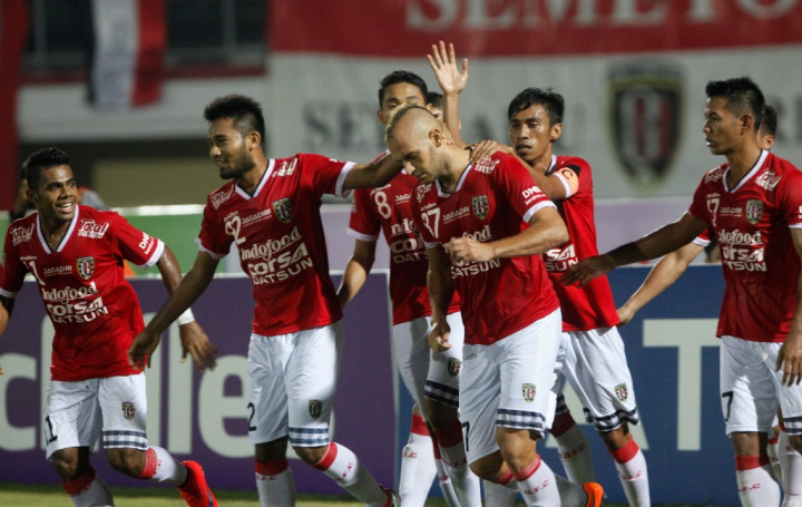 Ditaklukkan Bali United, Persela Telan Kekalahan Enam Beruntun