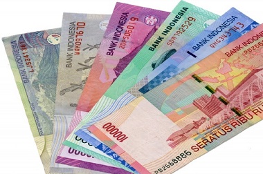 Jumlah Uang Lusuh yang Ditukar Masyarakat Bawean Rp1,45 M