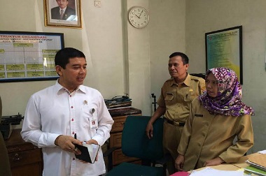 Menteri Yuddy Ingatkan Airin Berlakukan Sistem Terpadu