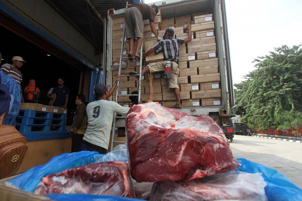 Daging Sapi. MI/ARYA MANGGALA.