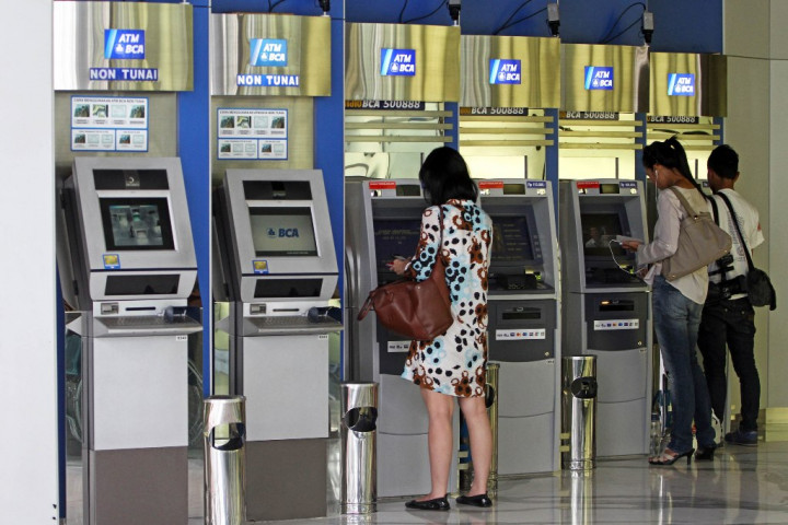 Perpaduan Konvensional dan Digital Diterapkan BCA untuk Melayani Nasabah