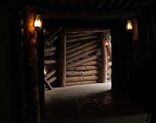 Keterbatasan Tsabit dan Siasat Menyambut Tamu Kala Berbuka Puasa