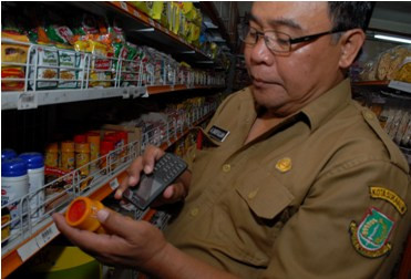 Ratusan Produk Makanan Bermasalah Ditemukan di Jawa Barat