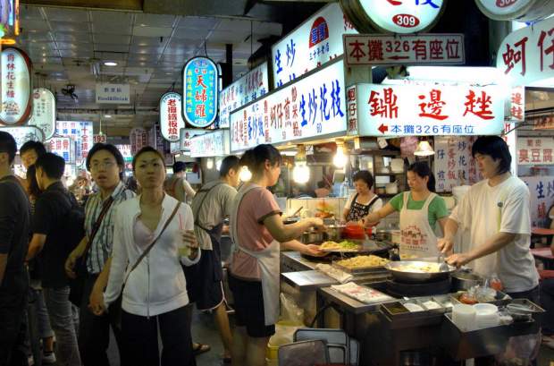 Stinky Tofu, Favorite Snack for Muslims in Taiwan During Ramadan
