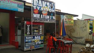 Semangkuk Bakso di Bogor Bisa Dibayar Pakai Hafalan Alquran