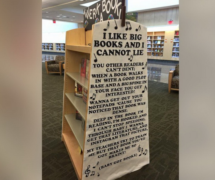 Perpustakaan Ini Gunakan Lirik Lagu untuk Tarik Pengunjung