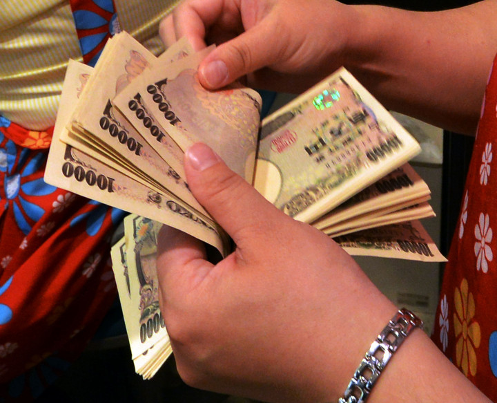 Indonesia Raises JPY100 Billion from Samurai Bonds