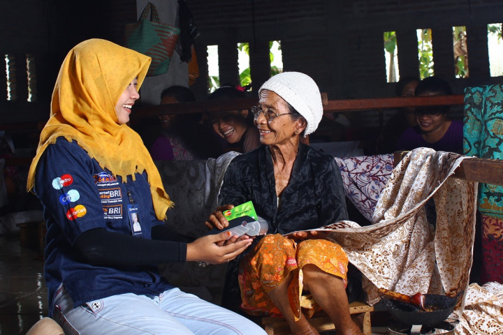 Lewat BRIsat, Pengusaha UMKM Seluruh Indonesia Bisa Raih Peluang