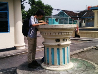 Jam Matahari di Masjid Agung Solo Ini Berusia Ratusan Tahun