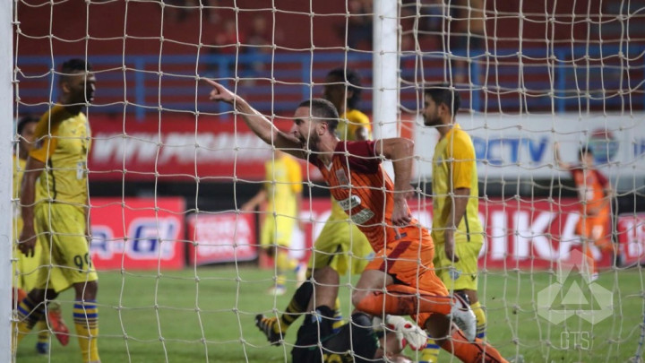 PBFC Pesta Gol ke Gawang Persegres