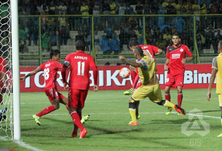 Nur Iskandar Selamatkan Semen Padang dari Kekalahan