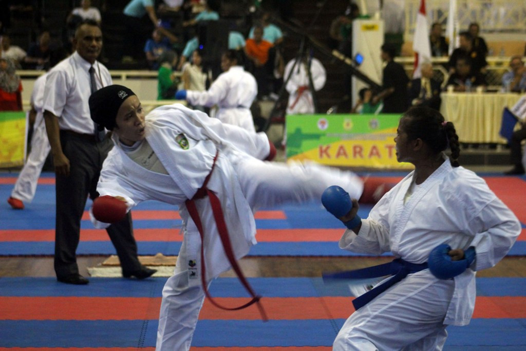 Kontingen Karate Ntt Optimistis Sabet Medali Di Pon Jabar Medcom Id