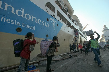 Pelabuhan Tanjung Perak Surabaya Diprediksi Bakal Lebih Sesak