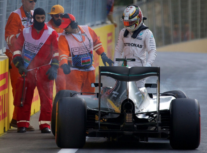 Hamilton Tak Khawatir dengan Modal Start yang Kurang Menguntungkan