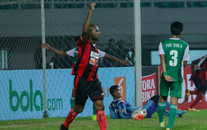 Menang Tandang atas PS TNI, Persipura Naik ke Peringkat Dua