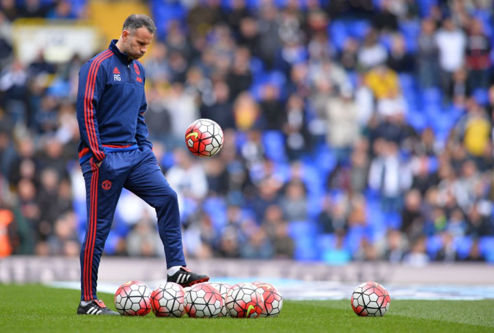 Giggs Setuju Tinggalkan Manchester United