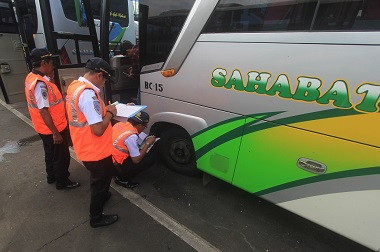 Pemudik Butuh Ambulans Bisa Menghubungi Nomor 119