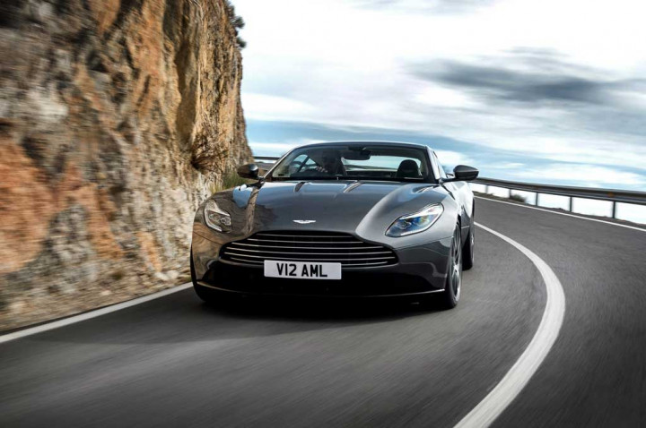 Aston Martin DB11 akan Dibekali V-12 Twin Turbo