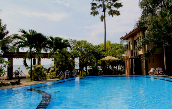 Lebaran, Kamar Hotel di Tepi Pantai Jepara Penuh