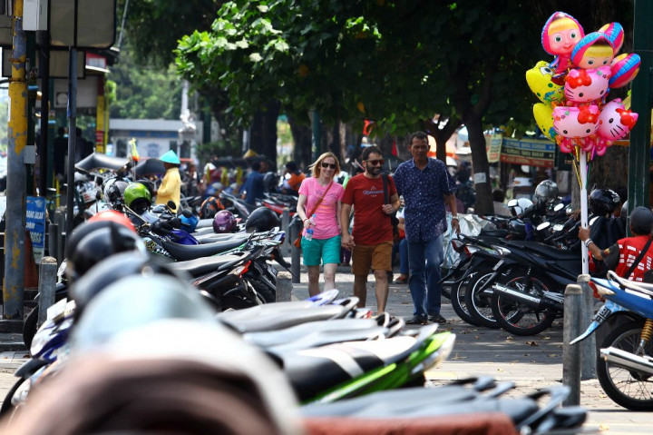 Naikkan Tarif, 2 Juru Parkir Dimutasi