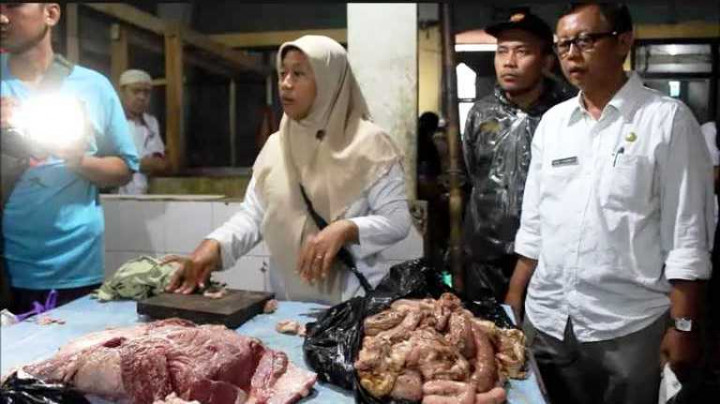 Daging Glonggongan Beredar di Kendal
