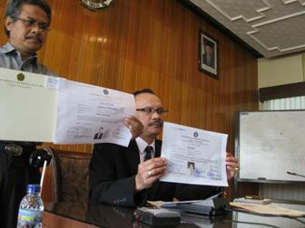 Wakil Ketua DPRD Sidoarjo Tersangka Ijazah Palsu Diperiksa