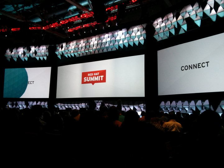 Red Hat Segera Gelar Red Hat Summit 2016