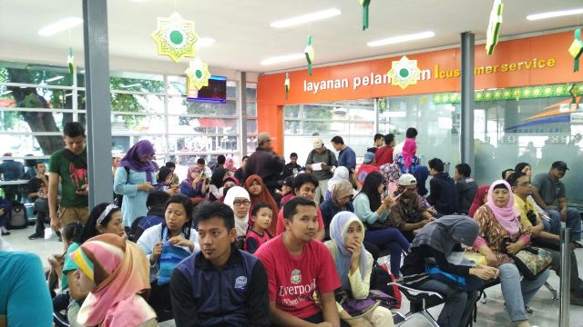 Nomor Antrean Habis, Calon Penumpang Kereta Sempat Bingung