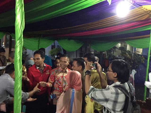Aksi Paksa dan Memaksa Bupati Yoyok
