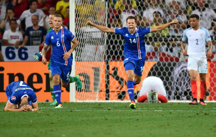 Penggawa Wales Bersorak Inggris Terlempar dari Piala Eropa 2016