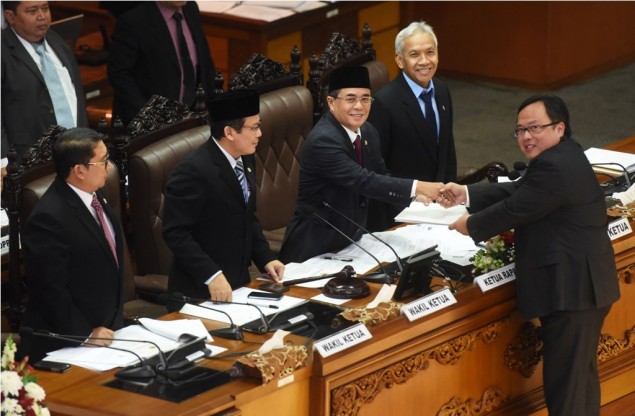 House Passes Revised 2016 State Budget