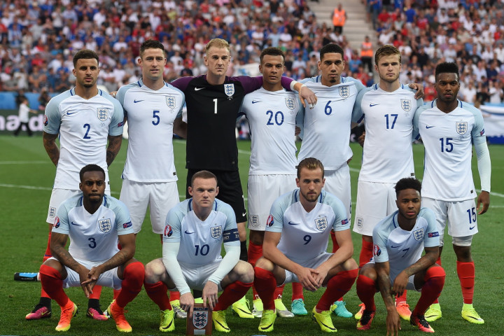 Mantan Produsen <i>Apparel</i> Timnas Inggris Sindir Nike