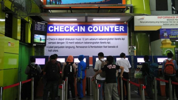 Mudik via Gambir, Jangan Lupa <i>Check-In</i> & Cetak <i>Boarding Pass</i>