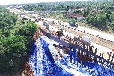 Tanah Ambles di Pinggir Tol Cipali semakin Dalam