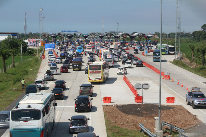 Cipali Kembali Lancar Setelah Macet 7 Km